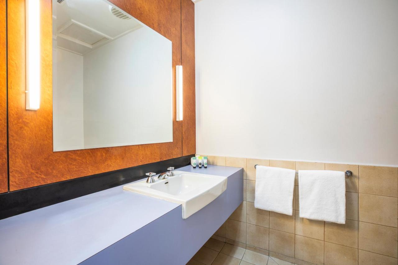 Burvale Hotel Nunawading Esterno foto