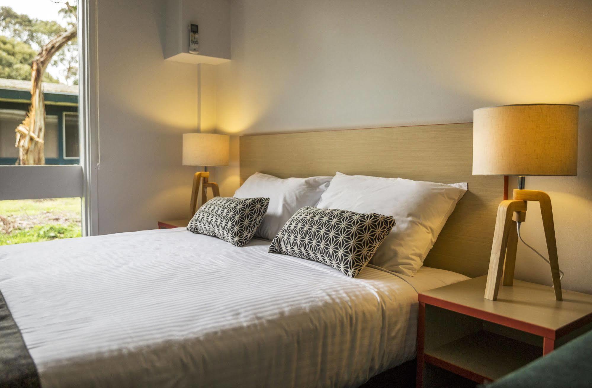Burvale Hotel Nunawading Esterno foto