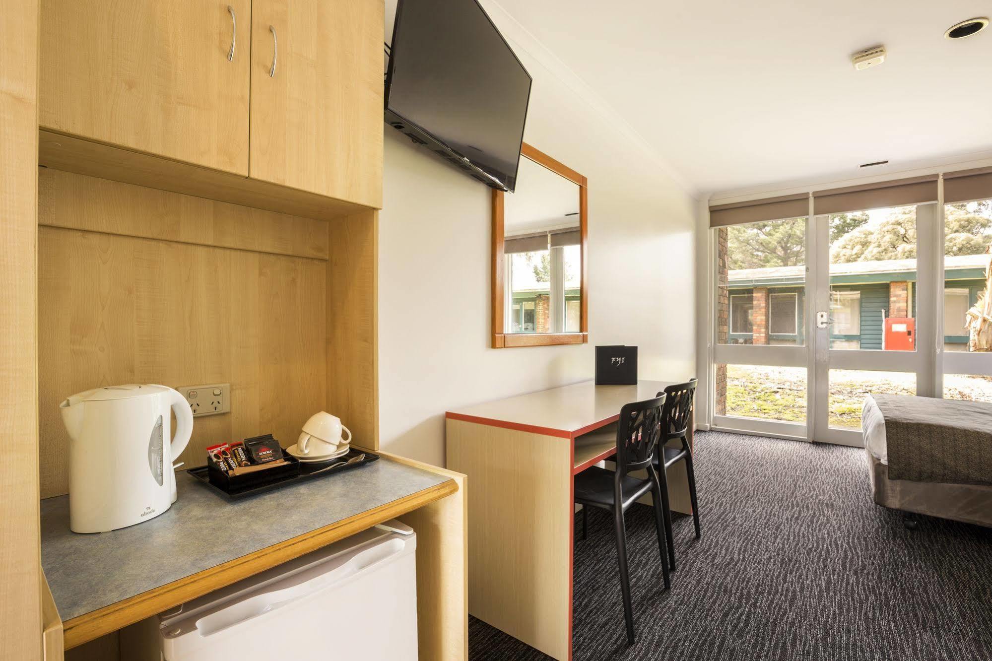 Burvale Hotel Nunawading Esterno foto