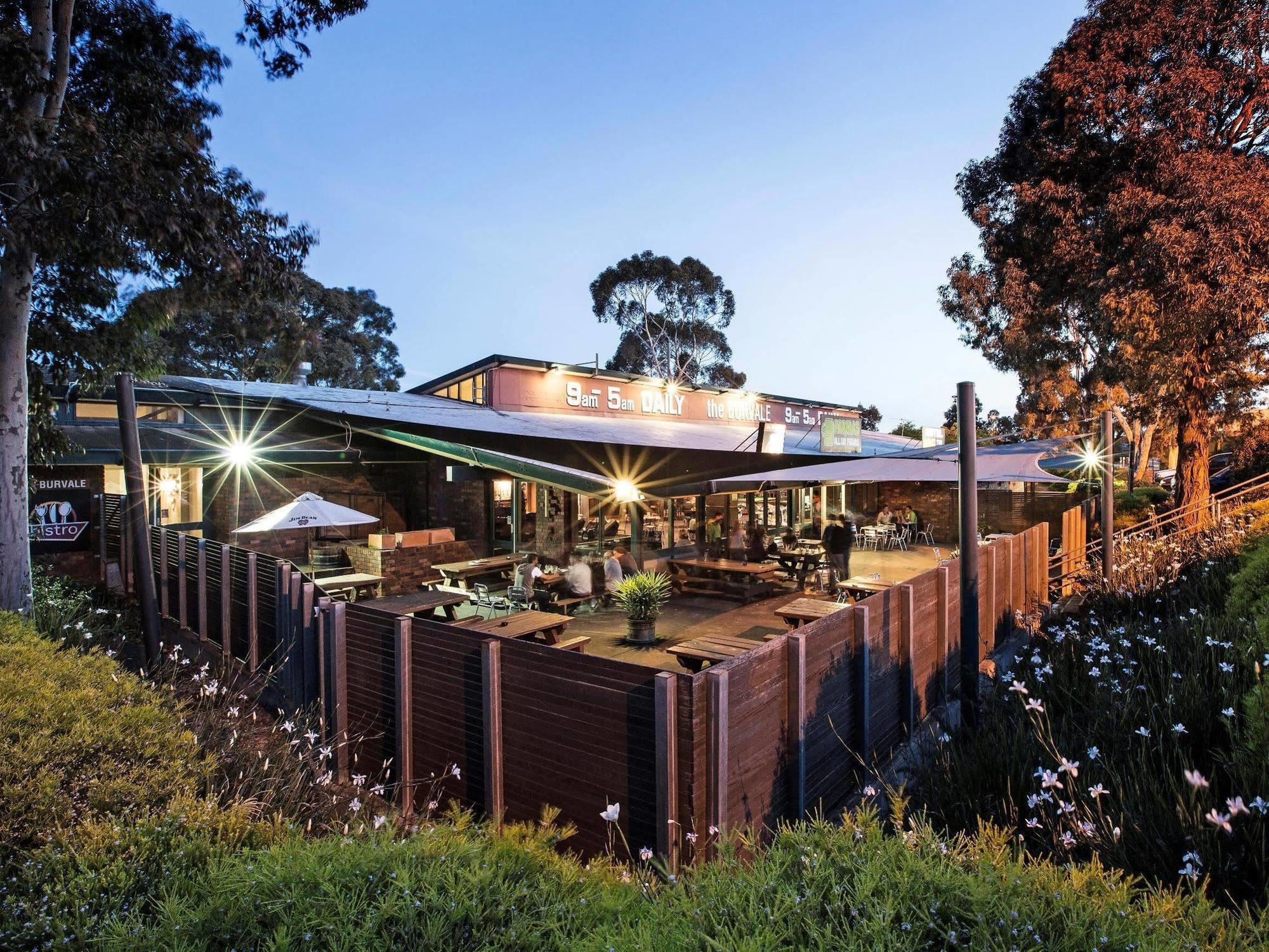 Burvale Hotel Nunawading Esterno foto